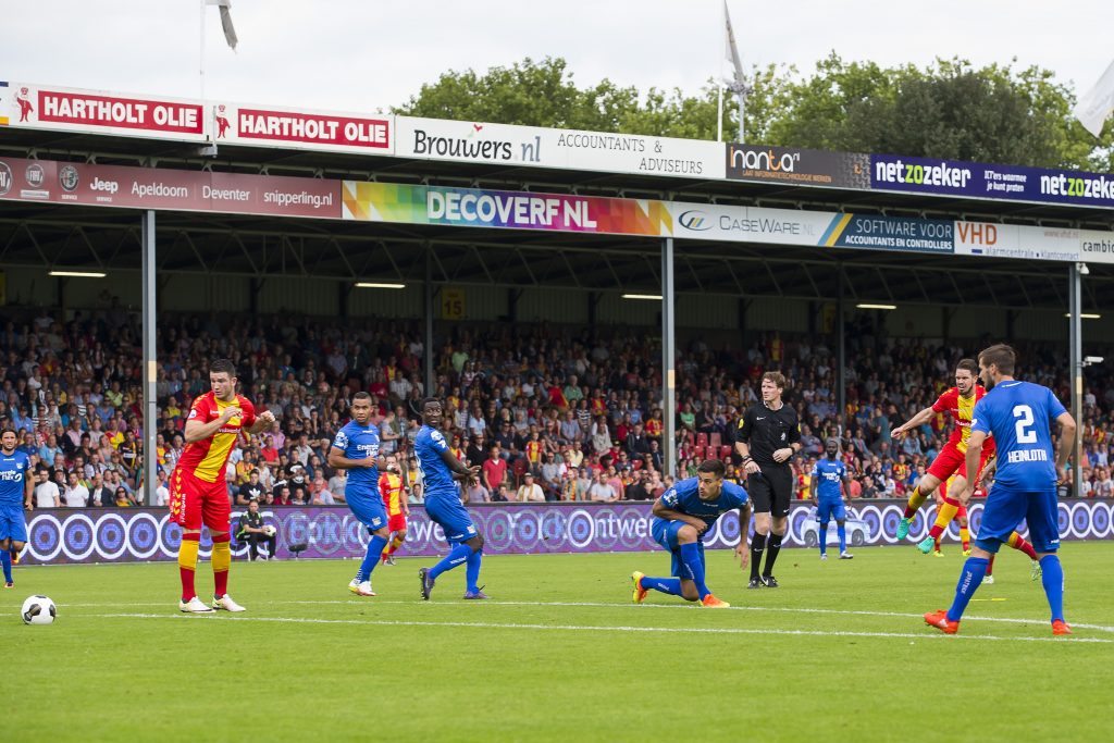 DEVENTER - Go Ahead Eagles - NEC Nijmegen, Eredivisie, voetbal, seizoen 2016-2017, Stadion De Adelaarshorst, 14-08-2016, GA Eagles speler Sander Duits (r) scoort de 1-1, doelpunt