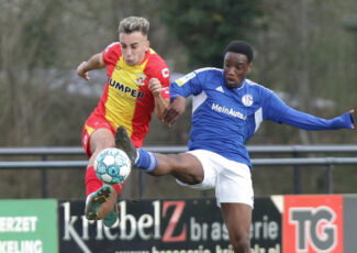 Go Ahead Eagles Schalke 04 U23 (5) Henny Meyerink